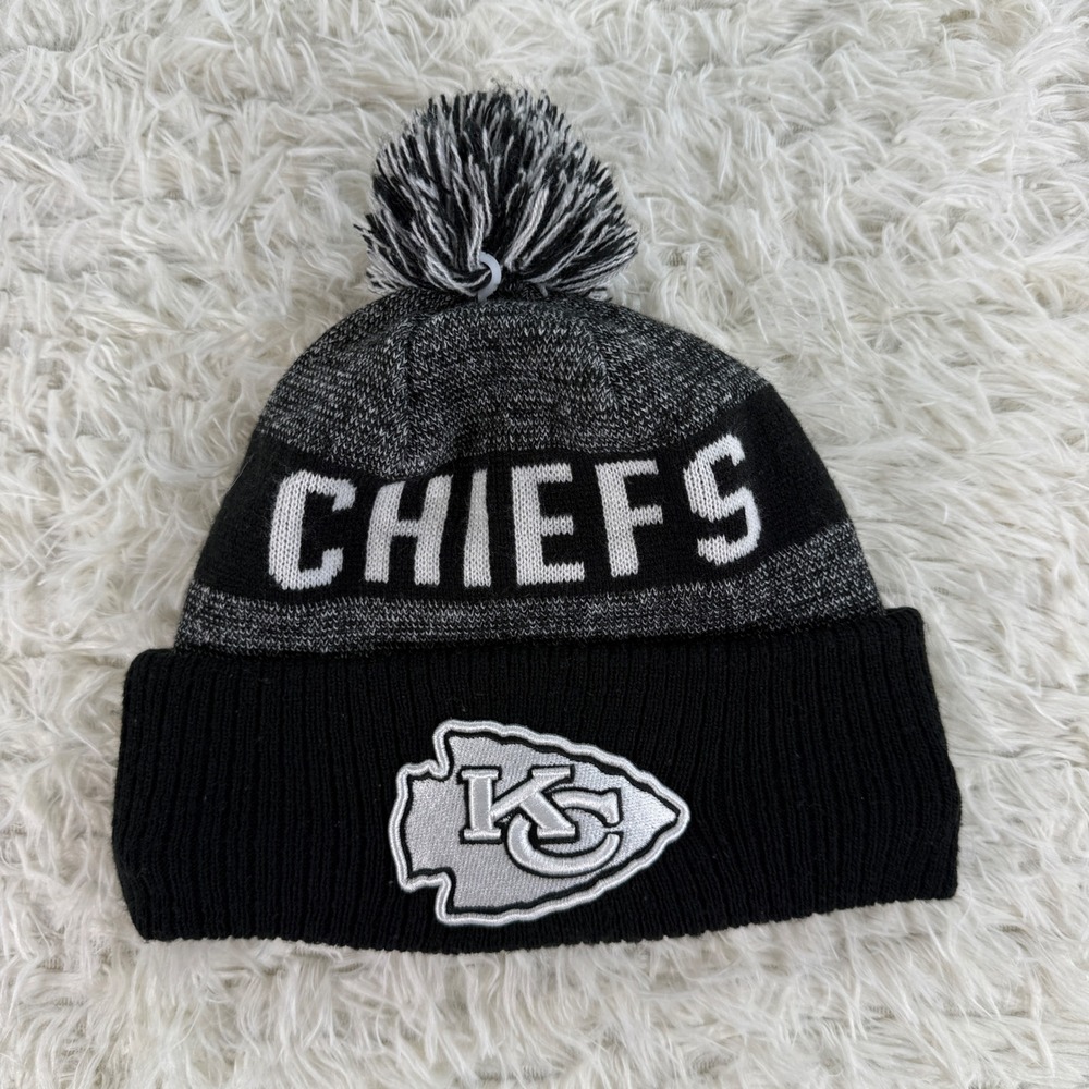 New Era Kansas City Chiefs NFL Pom Beanie Hat Black Grey Knit One Size